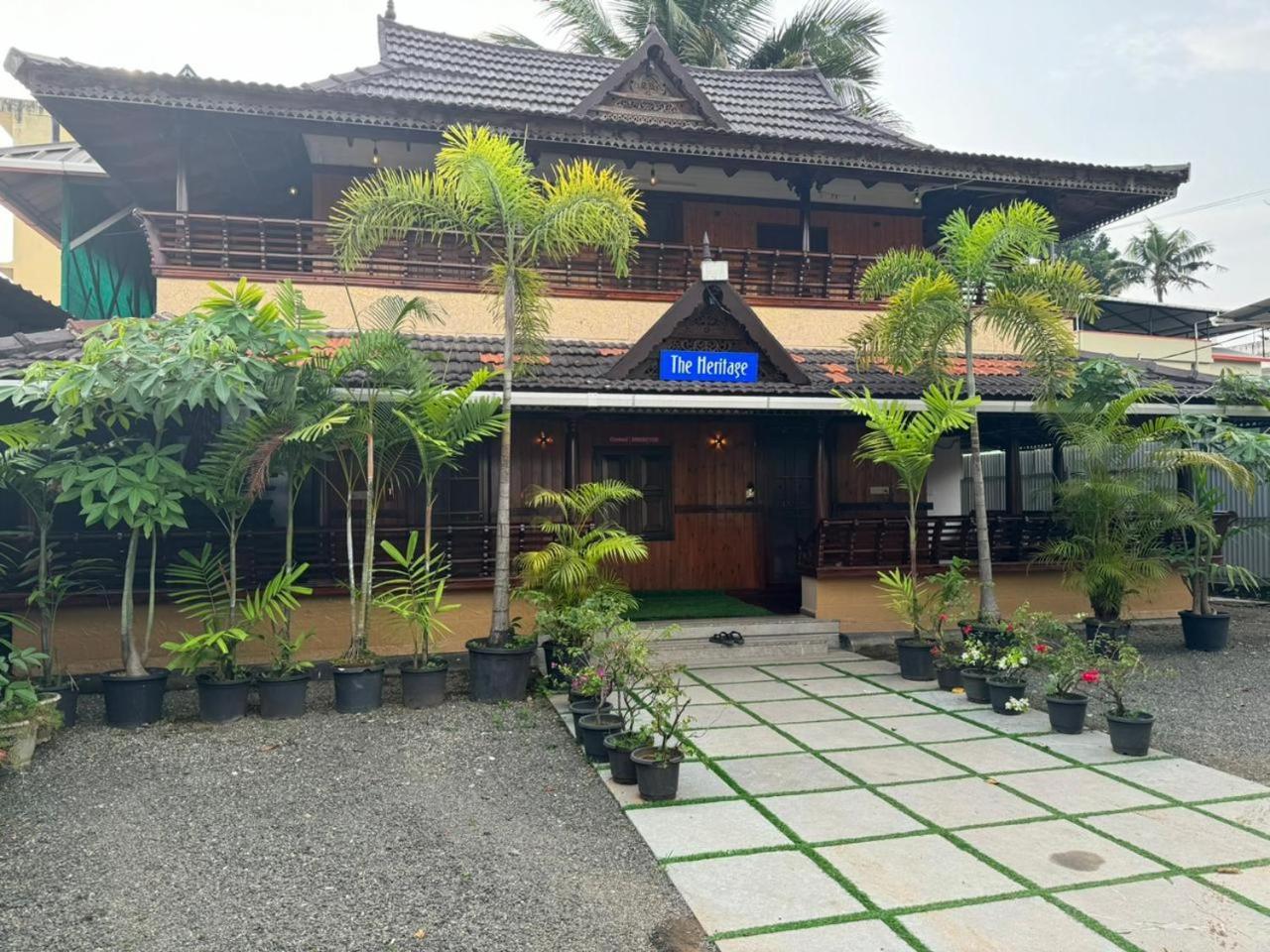 Heritage Homes Kochi Exterior photo